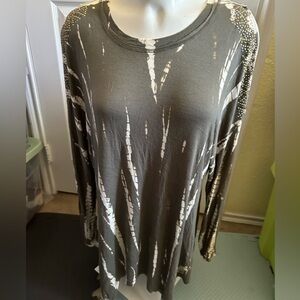 Knox Rose Tie-Dye Long Sleeve Top with embellished cold shoulder sleeves SZ Lg